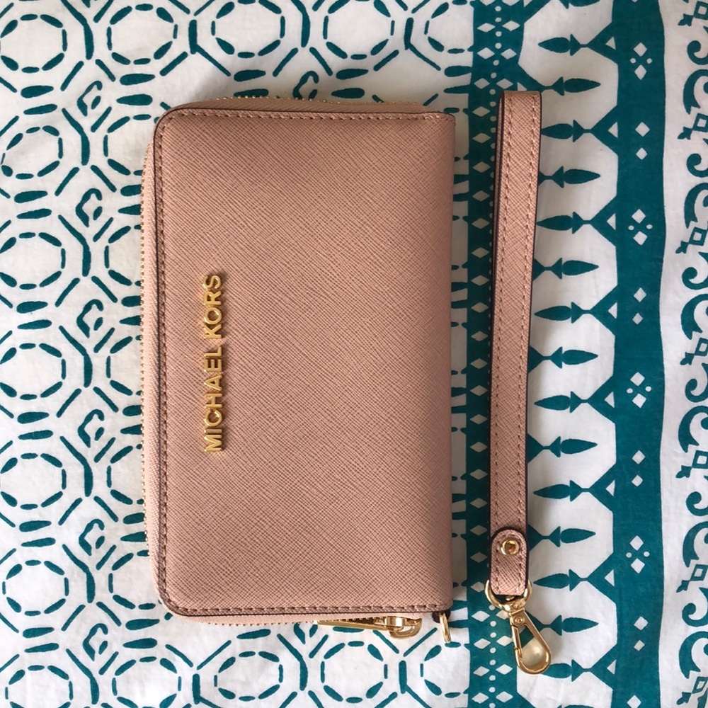 Michael Kors wallet with wrist strap